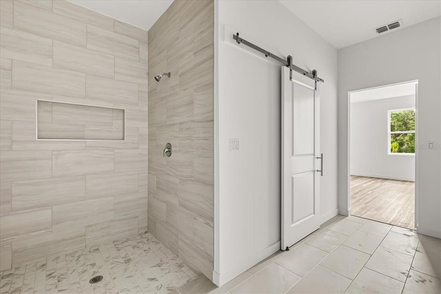 Image 28 of a home in .