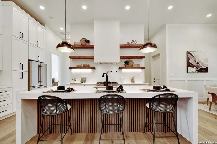 Furnished interior view inside a new home in , Bandera (Image 5).