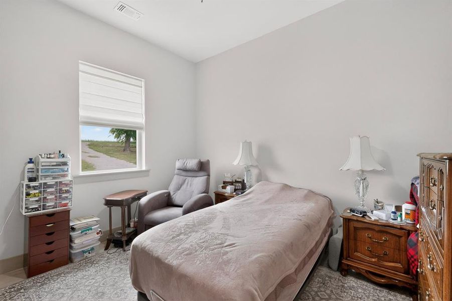 Furnished interior view inside a new home in , Whitewright (Image 16).