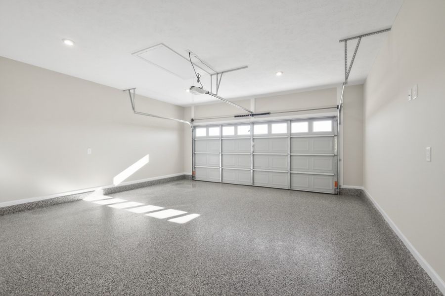 Spacious, unfurnished interior of a new home in Legacy Preserve, Tullahoma (Image 34).