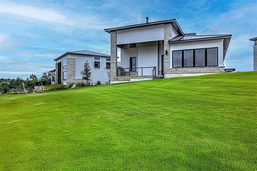 Exterior details and patio area of a home in , Horseshoe Bay (Image 25). Exterior details and patio area of a home in , Horseshoe Bay (Image 25).