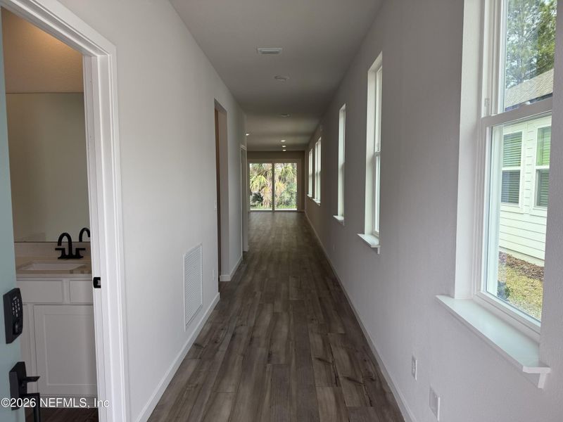 Spacious, unfurnished interior of a new home in Reserve East, Flagler Beach (Image 40).