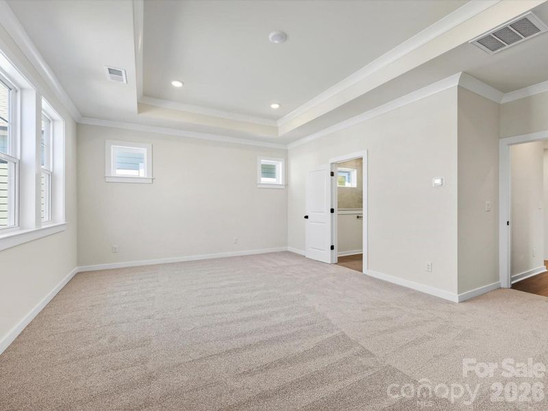 Spacious, unfurnished interior of a new home in North Creek Village, Huntersville (Image 18).