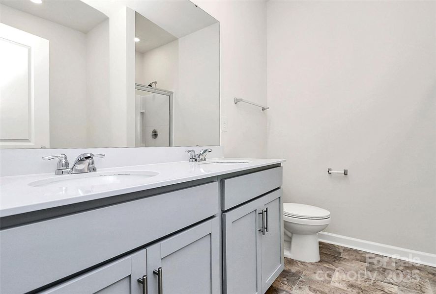 Image 40 of a home in .