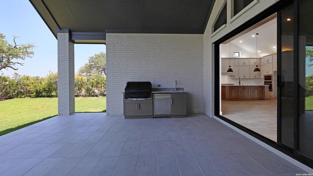 Exterior details and patio area of a home in Esperanza, Boerne (Image 4).