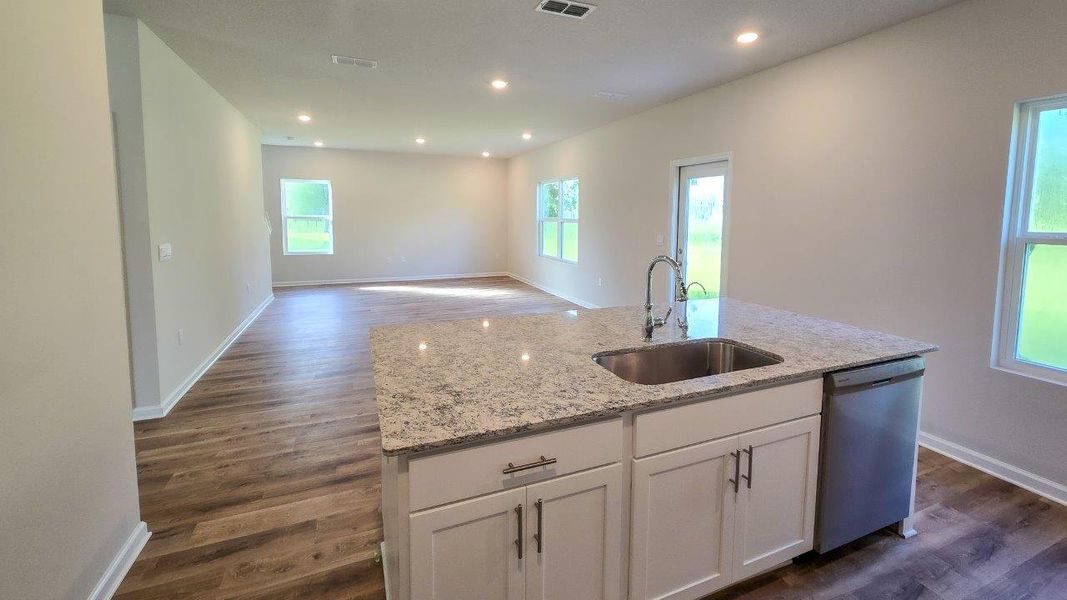 Image 19 of a home in Misting Springs.