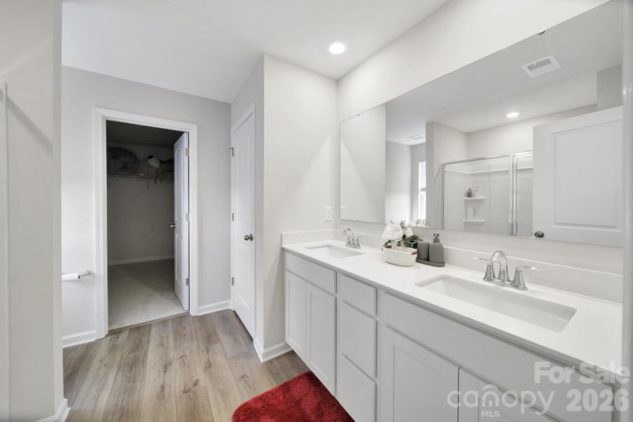Furnished interior view inside a new home in , Edgemoor (Image 7).