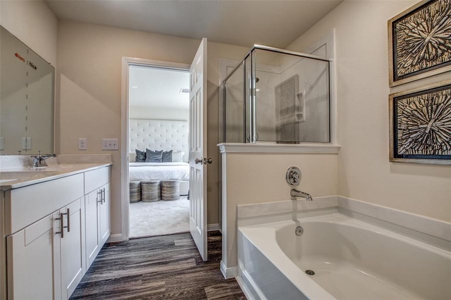 Image 8 of a home in Sunterra.