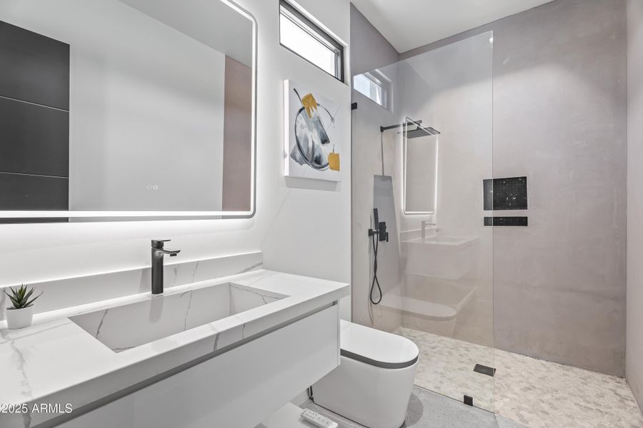 untitled (53 of 58) untitled (53 of 58)