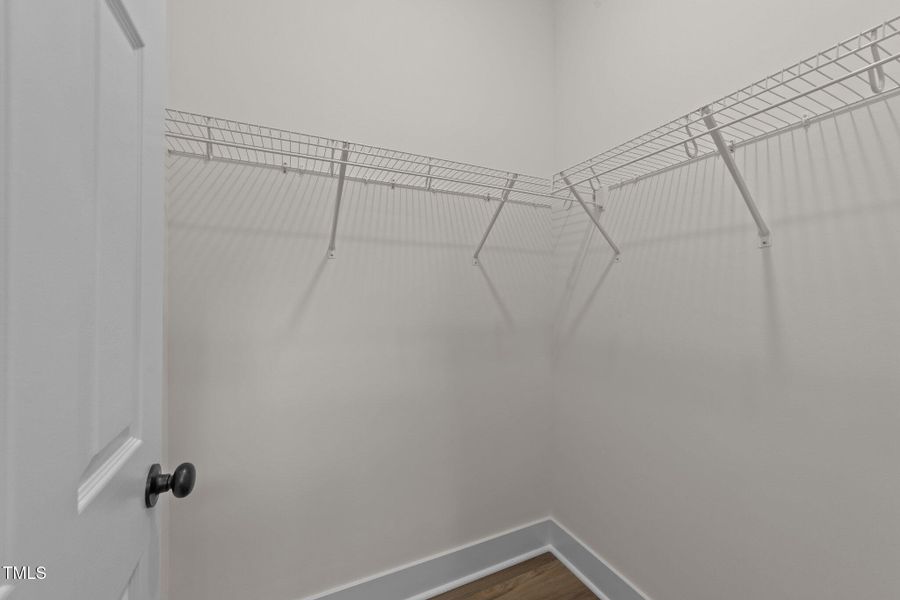 412 N Green - MB WIC