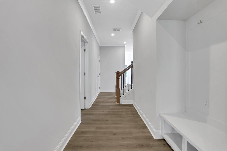 Spacious, unfurnished interior of a new home in Towne Village at Suwanee Dam, Sugar Hill (Image 19).