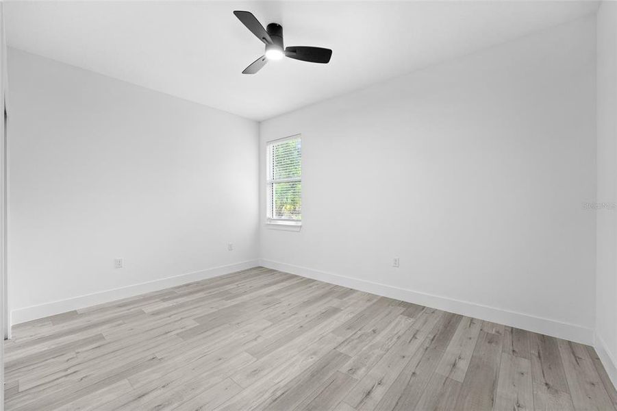 Spacious, unfurnished interior of a new home in , North Port (Image 11).