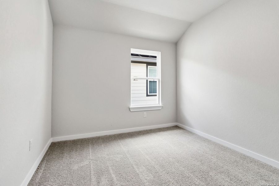 Spacious, unfurnished interior of a new home in Timber Creek, San Antonio (Image 24). Spacious, unfurnished interior of a new home in Timber Creek, San Antonio (Image 24).