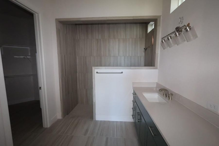 Furnished interior view inside a new home in Grand Central Park 55' Homesites, Conroe (Image 3). Furnished interior view inside a new home in Grand Central Park 55' Homesites, Conroe (Image 3).