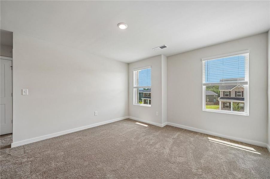 Spacious, unfurnished interior of a new home in Southern Hills, McDonough (Image 27). Spacious, unfurnished interior of a new home in Southern Hills, McDonough (Image 27).