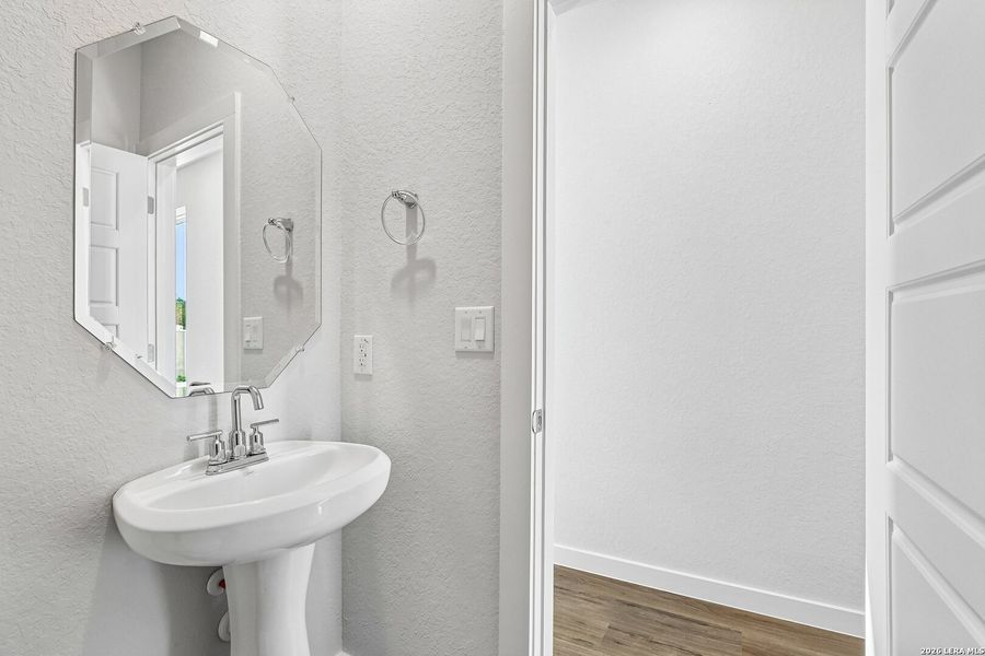 Image 36 of a home in Weston Oaks.
