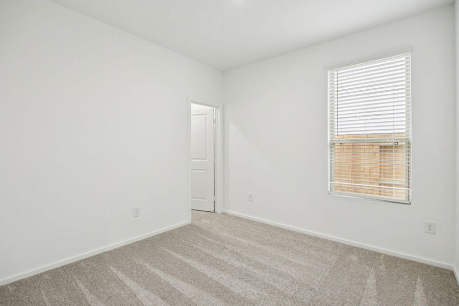 Spacious, unfurnished interior of a new home in Crosby Farms, Crosby (Image 13).