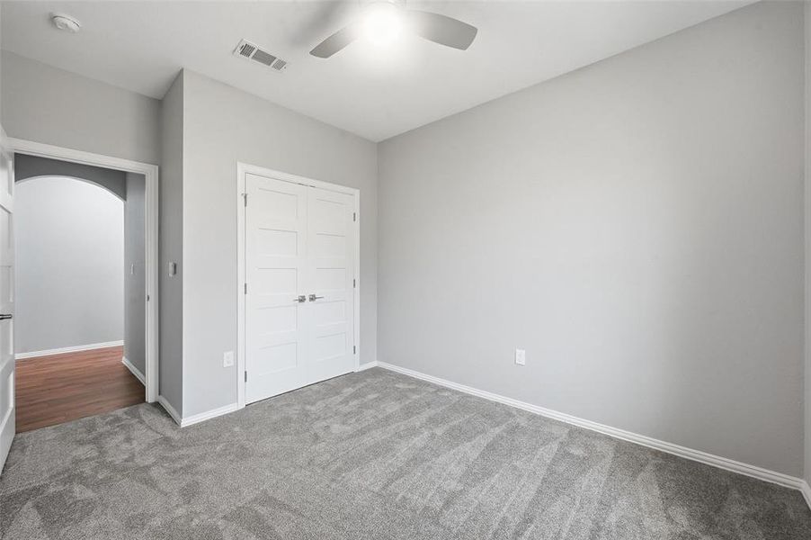 Spacious, unfurnished interior of a new home in , Farmers Branch (Image 34).
