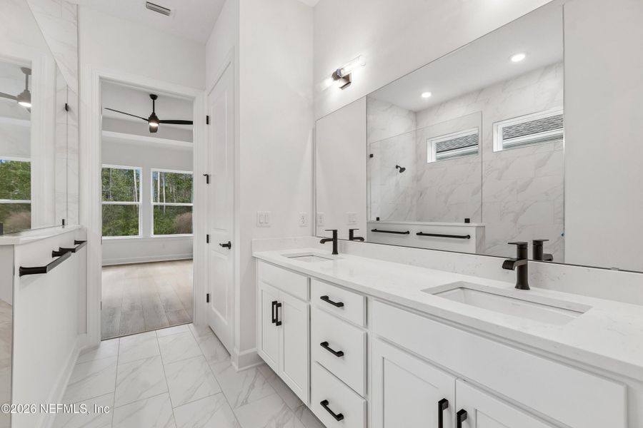 Furnished interior view inside a new home in Reflections 40' Front Load, Ponte Vedra (Image 10).