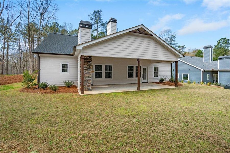 Exterior details and patio area of a home in , Villa Rica (Image 29).