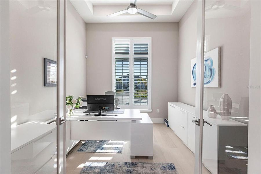 Furnished interior view inside a new home in , Bradenton (Image 65). Furnished interior view inside a new home in , Bradenton (Image 65).