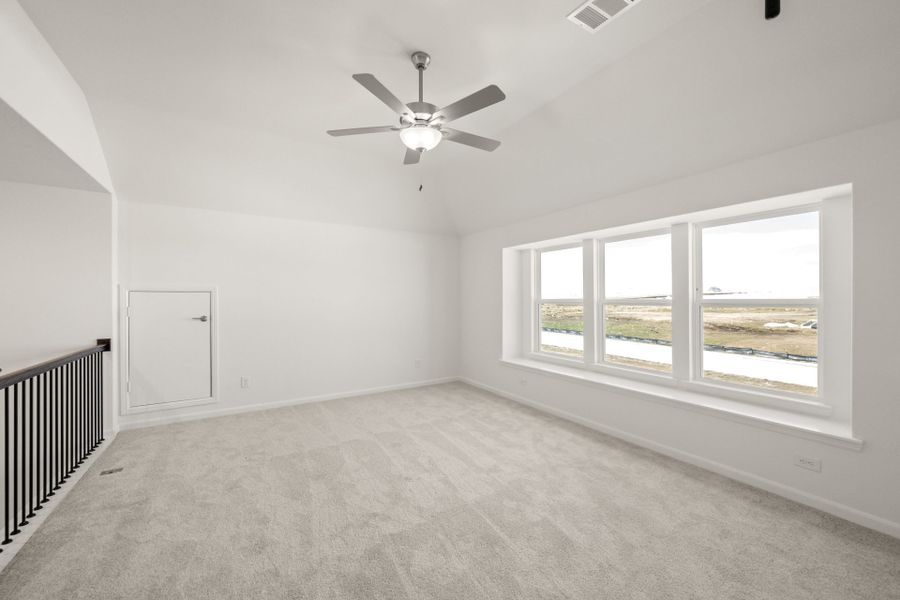 Spacious, unfurnished interior of a new home in Timberbrook, Justin (Image 21).