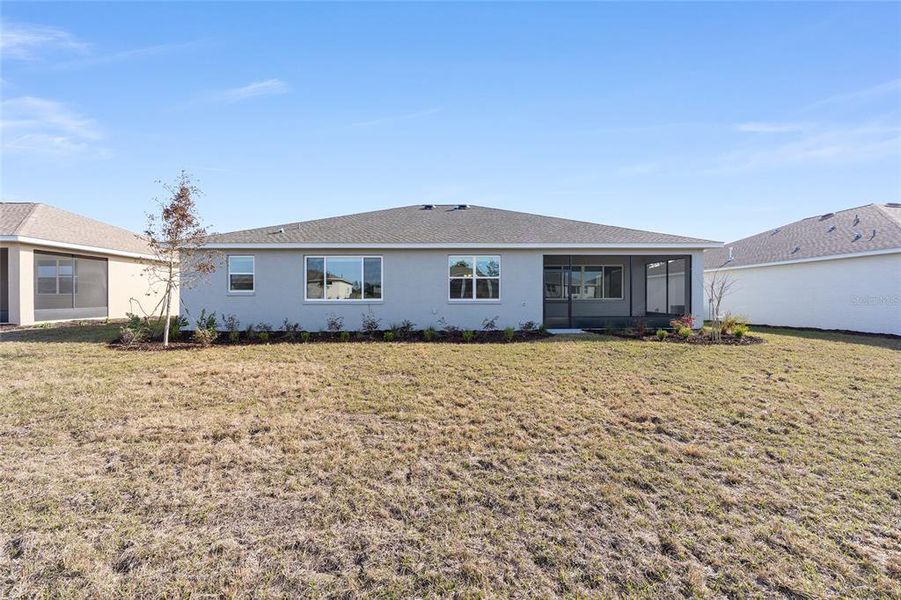 Exterior details and patio area of a home in , Ocala (Image 3). Exterior details and patio area of a home in , Ocala (Image 3).