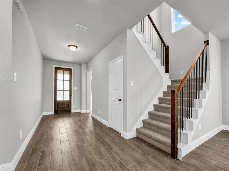 5036 foyer2 5036 foyer2