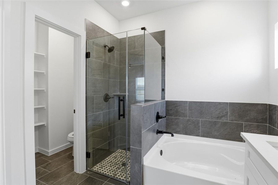 Furnished interior view inside a new home in Foxtail Palms, Manvel (Image 11).