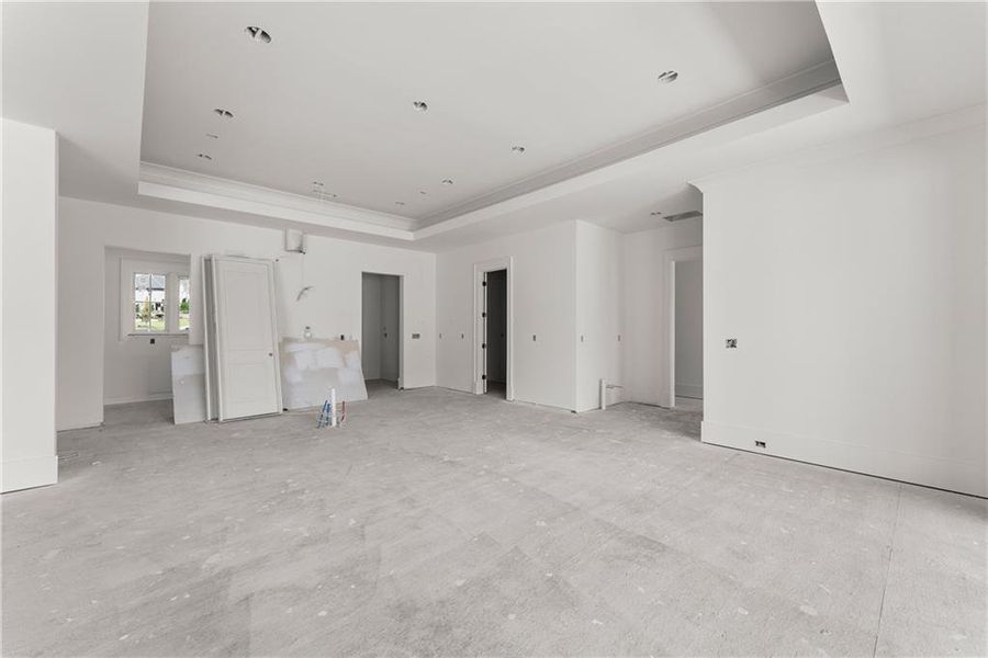Spacious, unfurnished interior of a new home in , Alpharetta (Image 6).