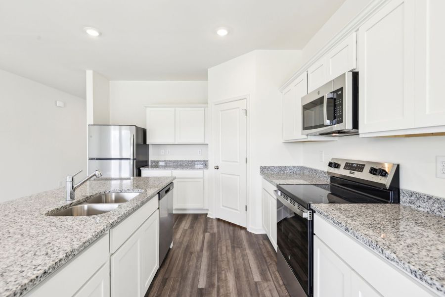 Representative furnished interior of a home built from the Galileo by Starlight Homes in Rolling Glen, Hutto (Image 9).