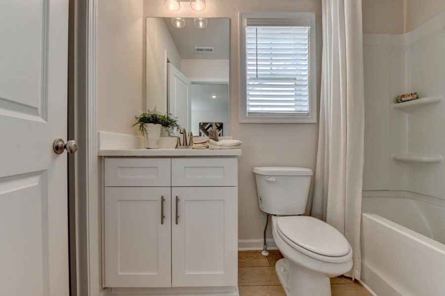 Furnished interior view inside a new home in Magnolia Grove, Mableton (Image 29). Furnished interior view inside a new home in Magnolia Grove, Mableton (Image 29).