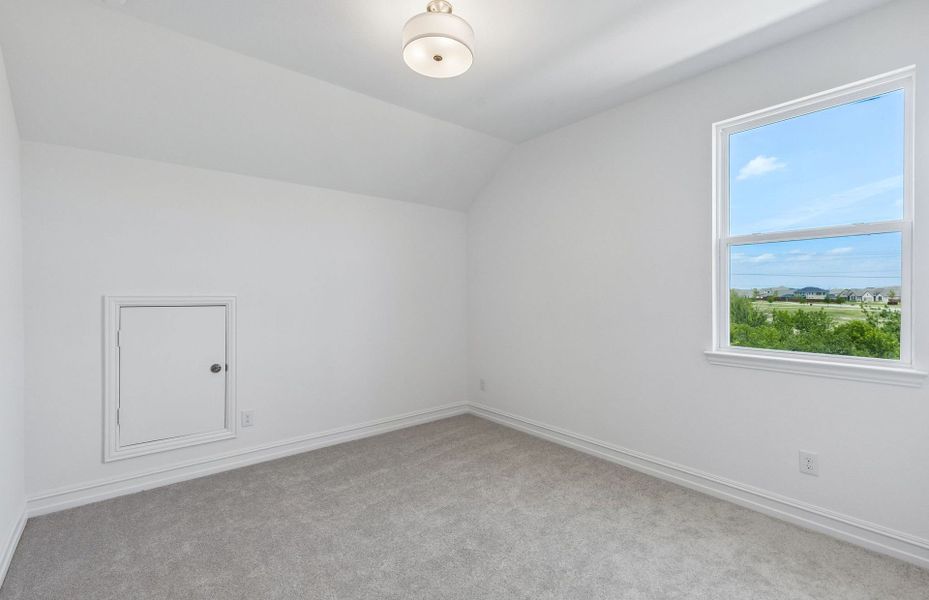 Spacious, unfurnished interior of a new home in Wellington, Fort Worth (Image 17).