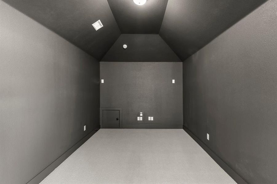 23_24. 15004 Pizarro - Media