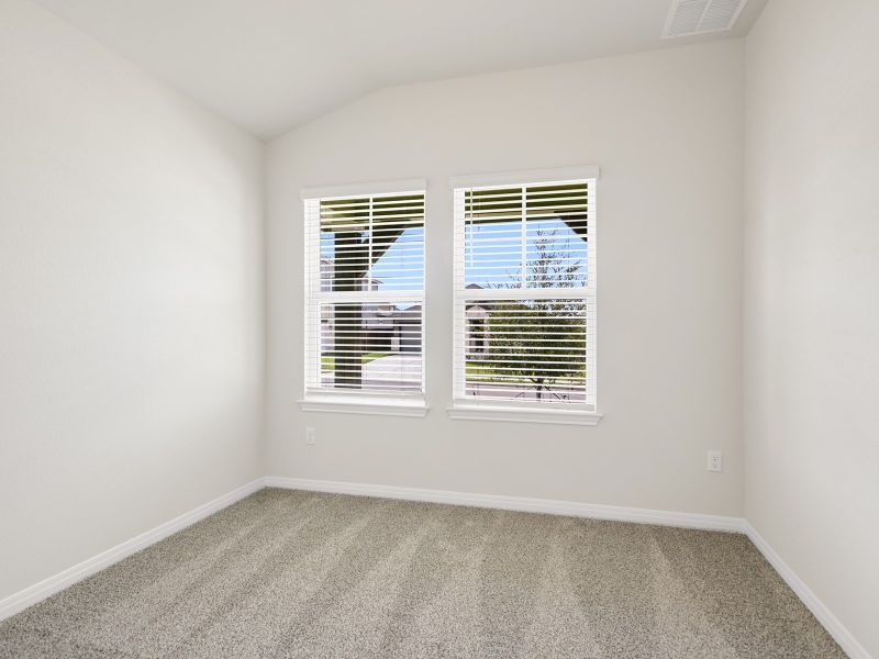 Spacious, unfurnished interior of a new home in Butler Farms - Reserve Collection, Liberty Hill (Image 9).