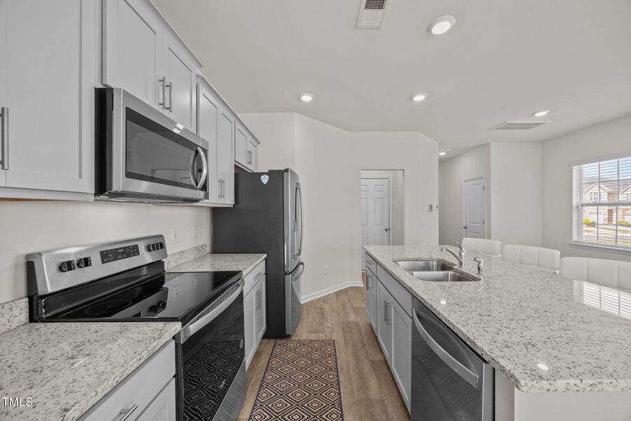 25-web-or-mls-IMG_5554 25-web-or-mls-IMG_5554