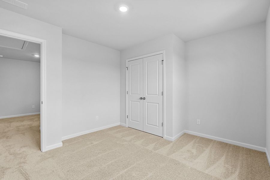 Spacious, unfurnished interior of a new home in Bell West, Kernersville (Image 30).