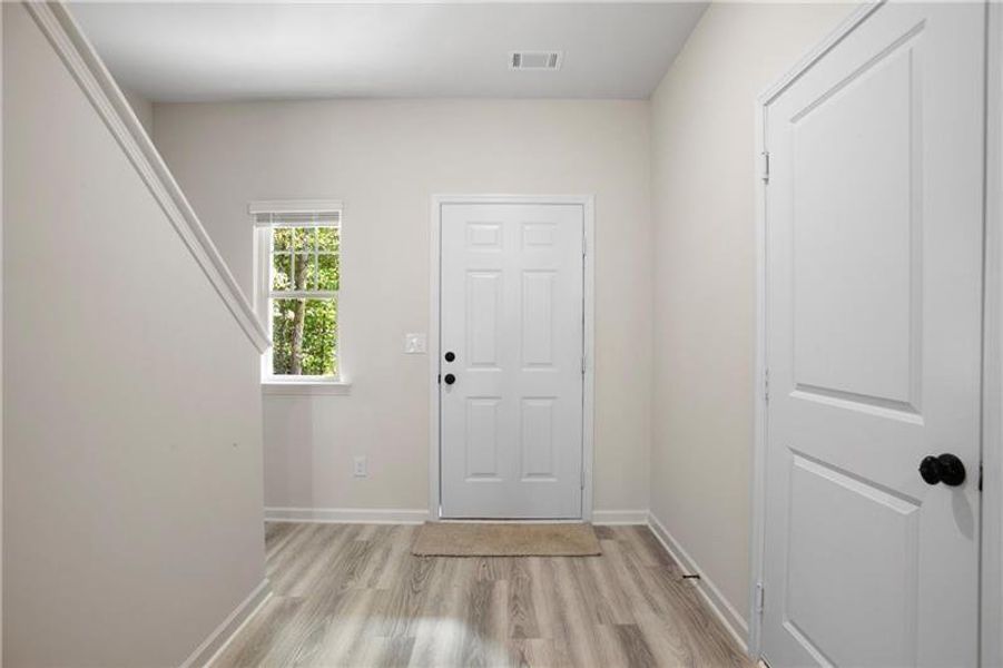 Spacious, unfurnished interior of a new home in , Buford (Image 25).