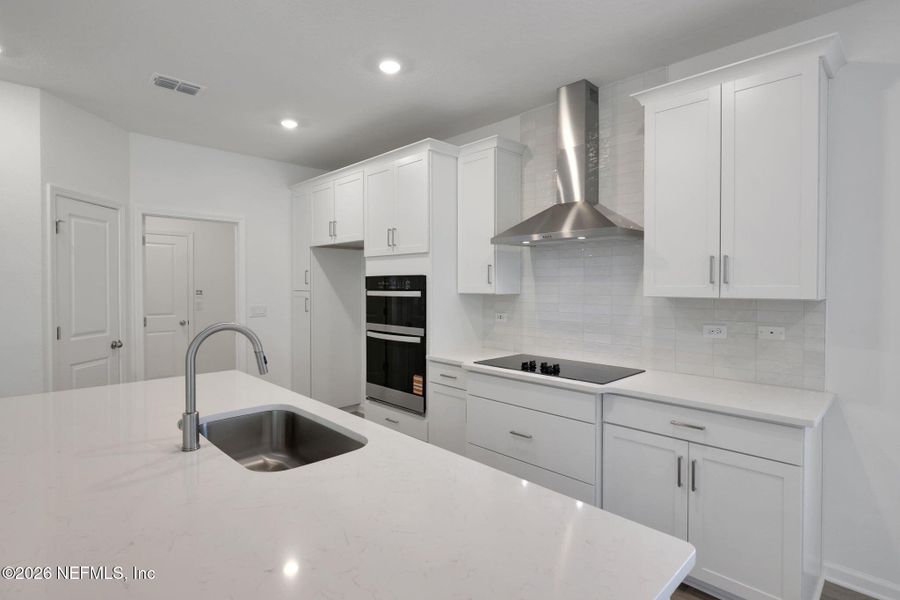 Furnished interior view inside a new home in Hyland Trail, Green Cove Springs (Image 13).