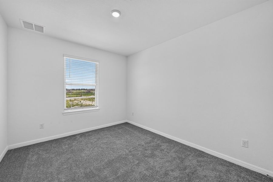 Spacious, unfurnished interior of a new home in Sunfield, Buda (Image 18). Spacious, unfurnished interior of a new home in Sunfield, Buda (Image 18).
