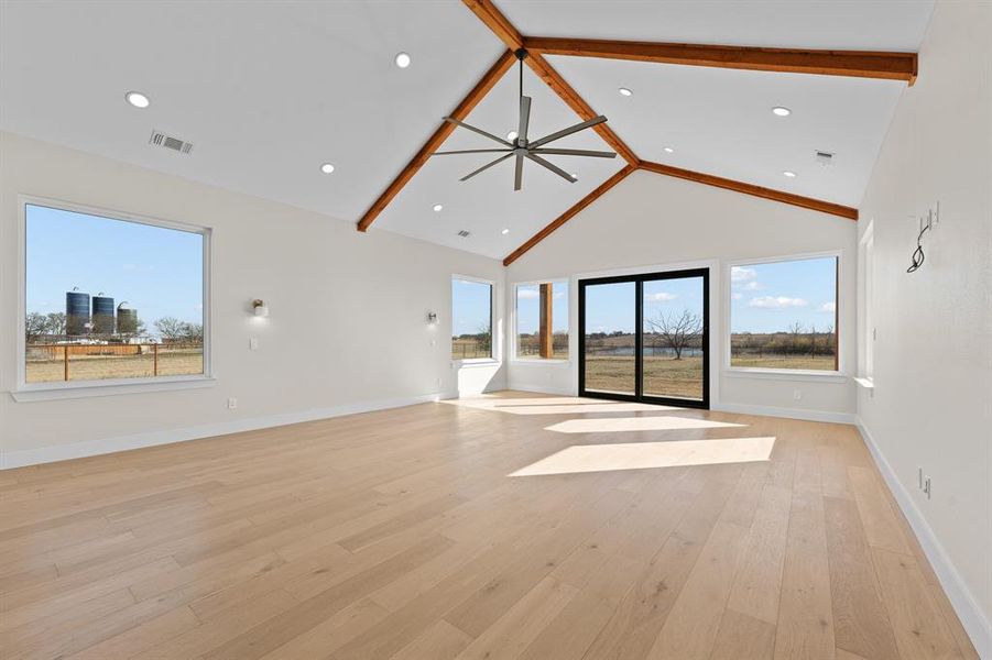 Spacious, unfurnished interior of a new home in , Godley (Image 19).