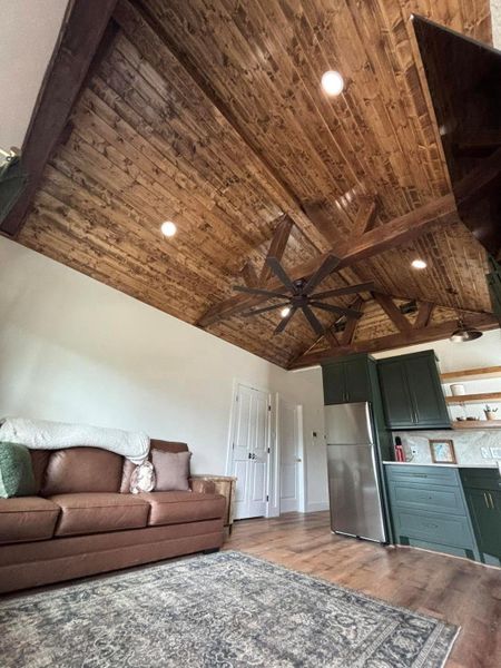 Image 9 of a home in .