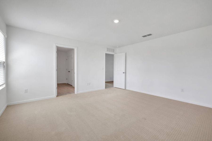 3br New Home in Orange Park, FL.  - Slide 29