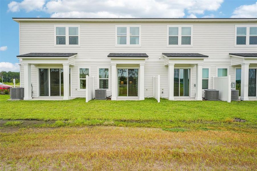 Exterior details and patio area of a home in Bartram Meadows, Jacksonville (Image 19).