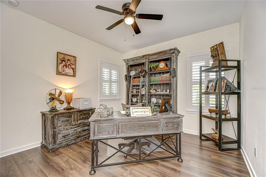 Furnished interior view inside a new home in , Tampa (Image 25).
