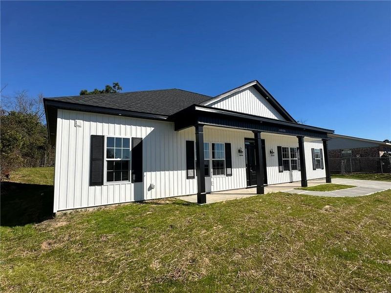 Image 27 of a home in .