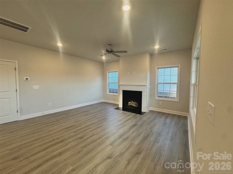Spacious, unfurnished interior of a new home in Village at Parkside, Gastonia (Image 12). Spacious, unfurnished interior of a new home in Village at Parkside, Gastonia (Image 12).