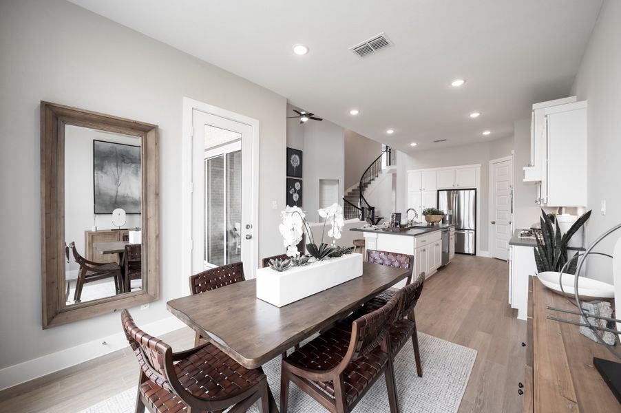 Representative furnished interior of a home built from the Verdin by Tri Pointe Homes in Pecan Ridge, Fulshear (Image 88).