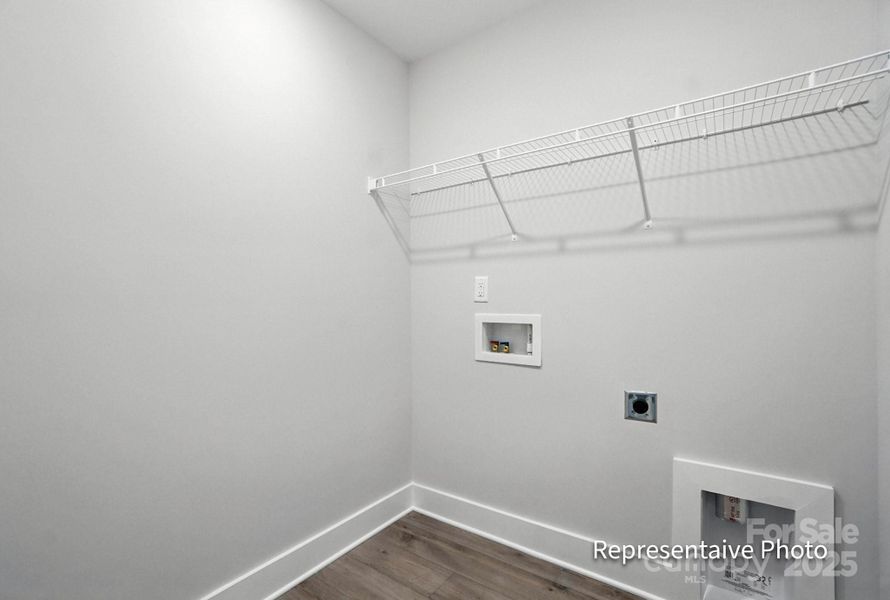 Spacious, unfurnished interior of a new home in Ashton Park, Monroe (Image 22).