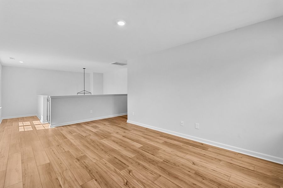 Spacious, unfurnished interior of a new home in Brooke Hill, Lewisville (Image 33). Spacious, unfurnished interior of a new home in Brooke Hill, Lewisville (Image 33).